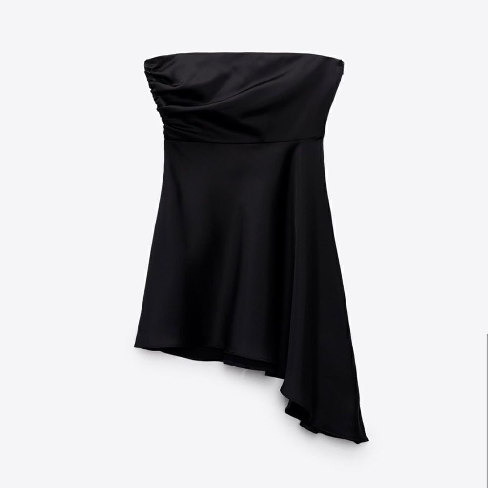 Satin strapless black dress